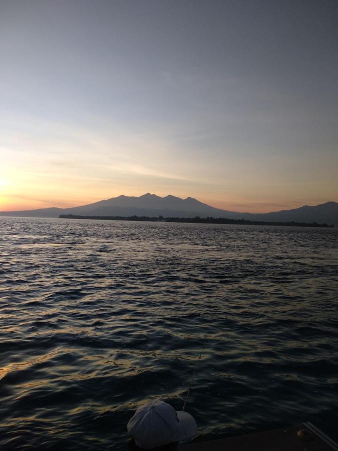 Cnunk Bungalow ギリ島 エクステリア 写真